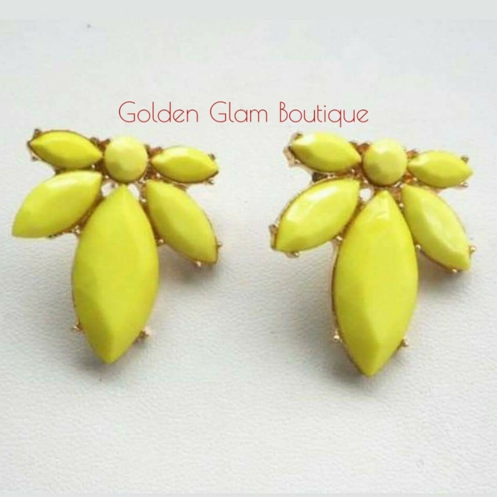 "Petal" earrings